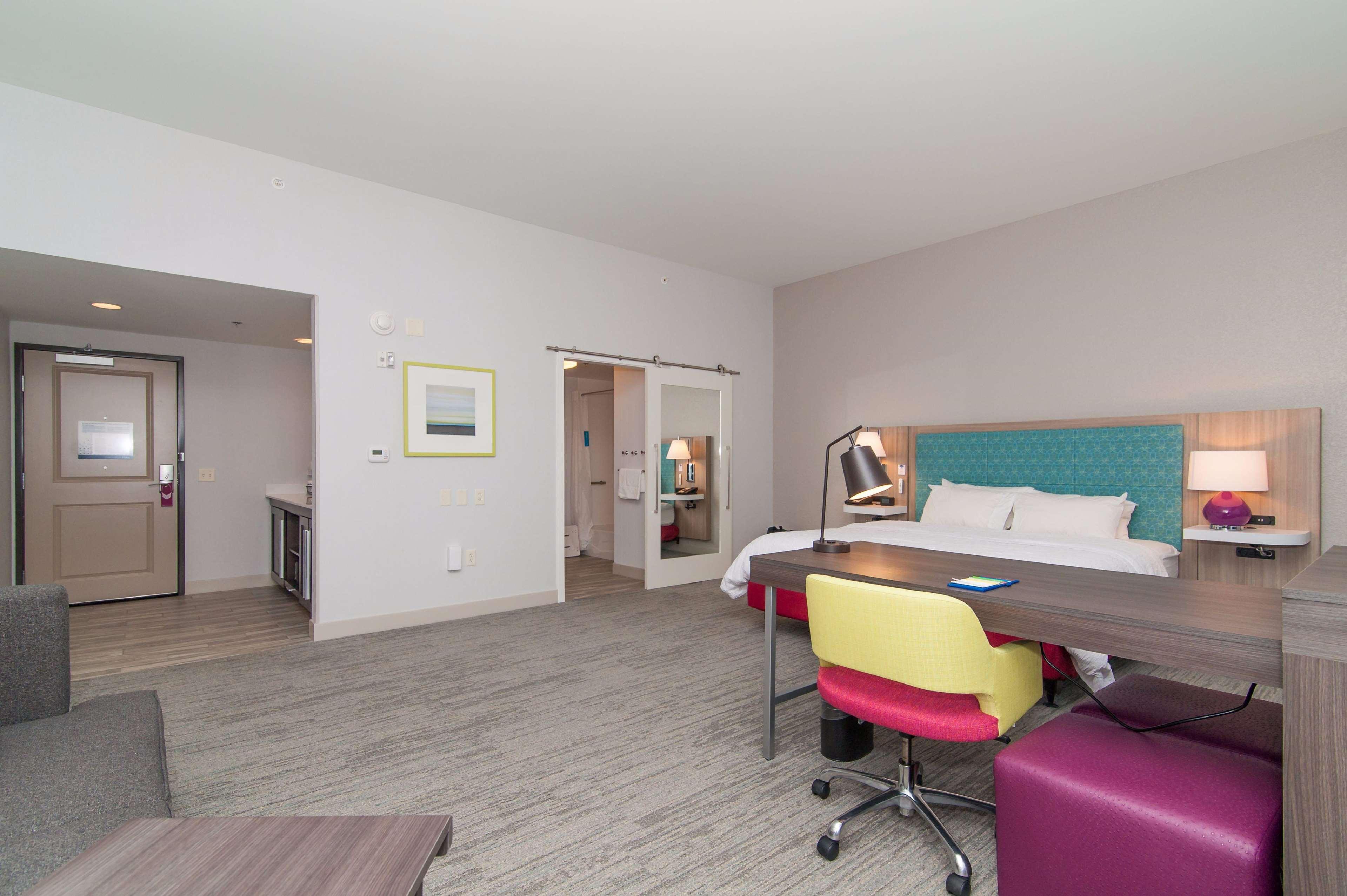 Hampton Inn Norwich Exterior foto
